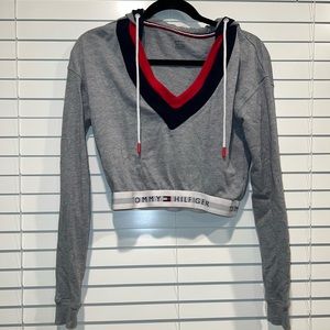 Tommy Hilfiger Cropped Sweatshirt